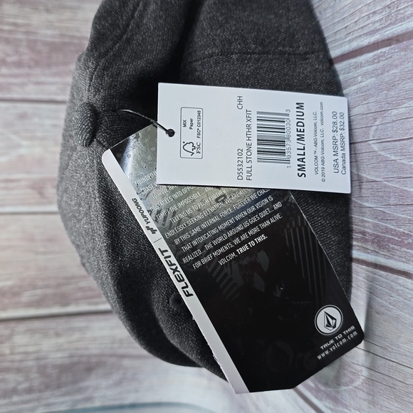 Volcom Full Stone Heather FlexFit Baseball Trucker Cap size small/medium** - Picture 5 of 5